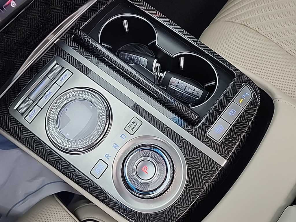 Genesis G80 - Vista 8