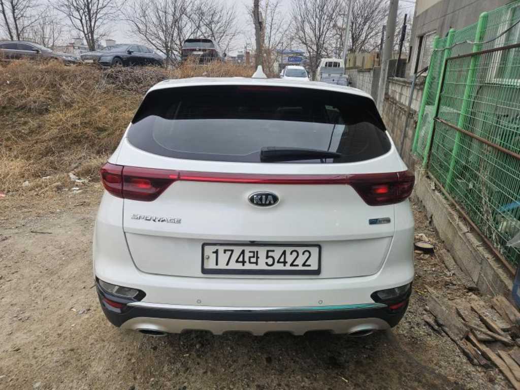 KIA Sportage - Vista 5