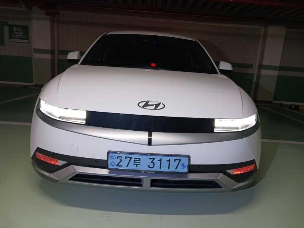 HYUNDAI Ioniq 5 - Vista 2