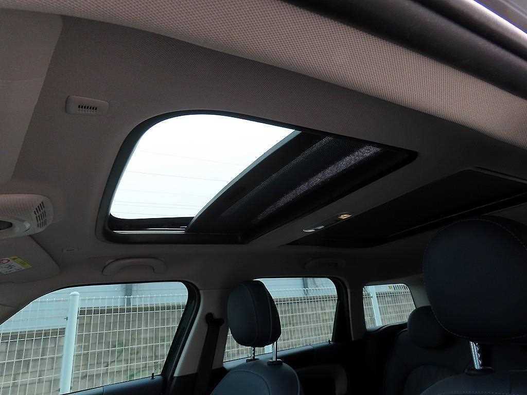 Mini Countryman 2023 Verde - Importación desde Corea - HF Imports Iquique - Foto 16