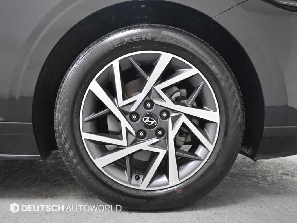 HYUNDAI Grandeur - Vista 5