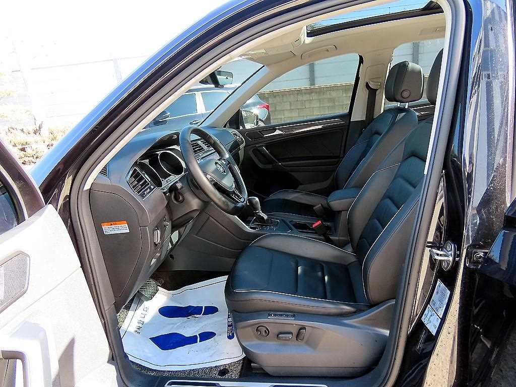 Volkswagen Tiguan - Vista 5