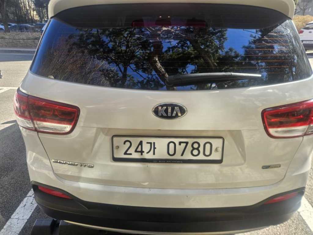 KIA Sorento - Vista 3