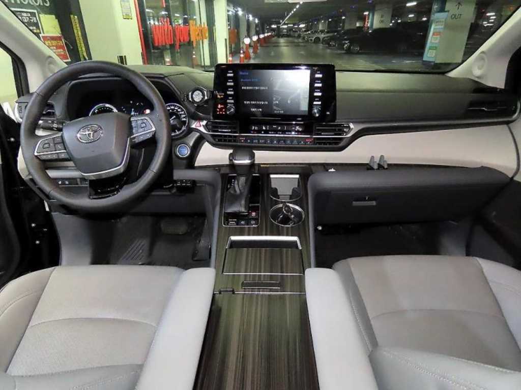 Toyota Siena - Vista 10