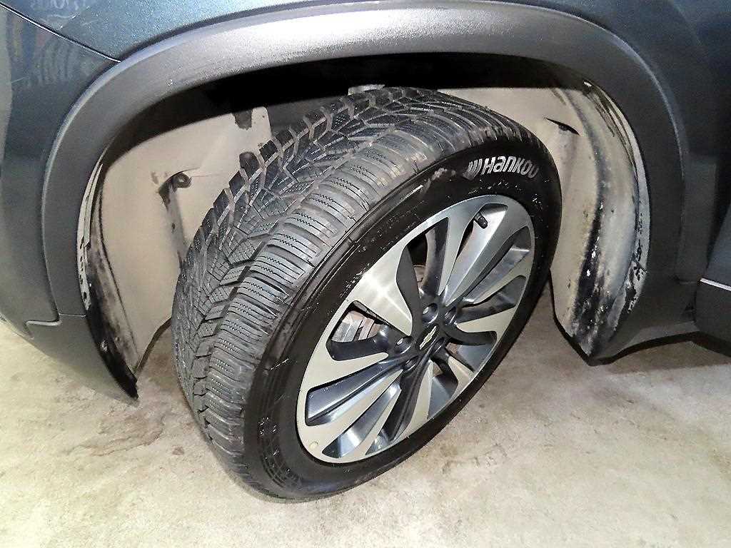 Chevrolet Trax 2020 Gris - Importación desde Corea - HF Imports Iquique - Foto 19