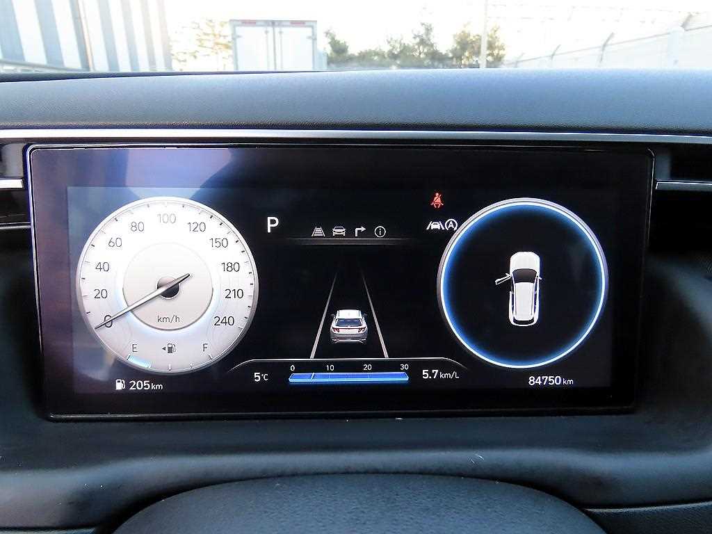 HYUNDAI Tucson - Vista 9