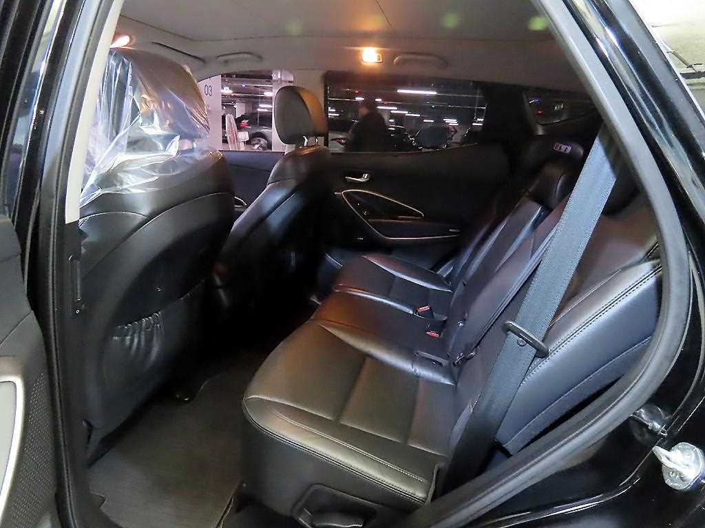 HYUNDAI Santa Fe - Vista 7