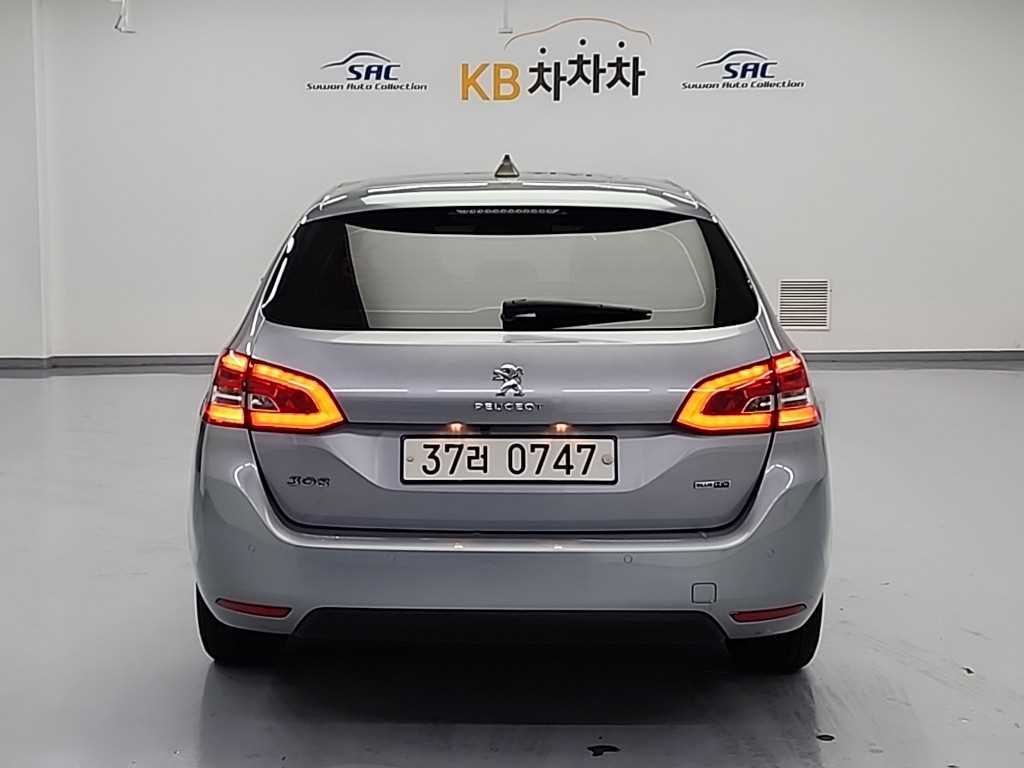 Peugeot 308 - Vista 3