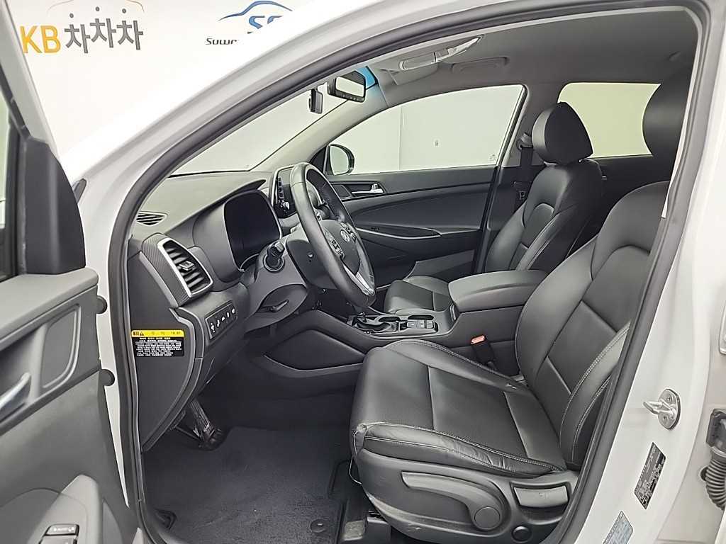 HYUNDAI Tucson - Vista 11