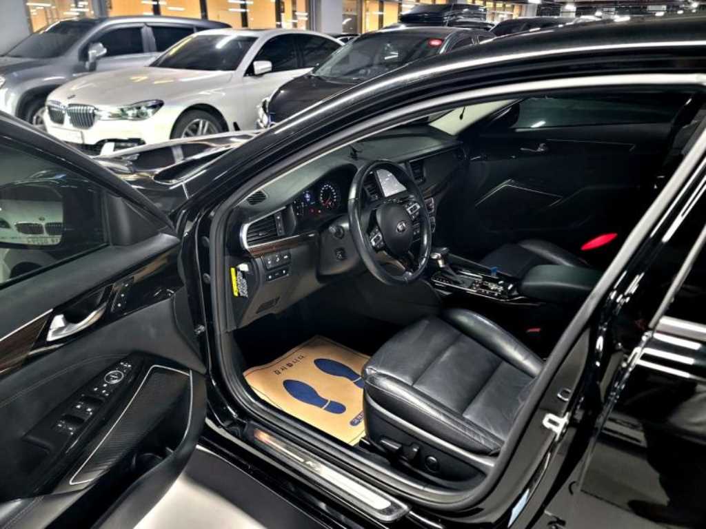 KIA K7 2018 Negro - Importación desde Corea - HF Imports Iquique - Foto 13