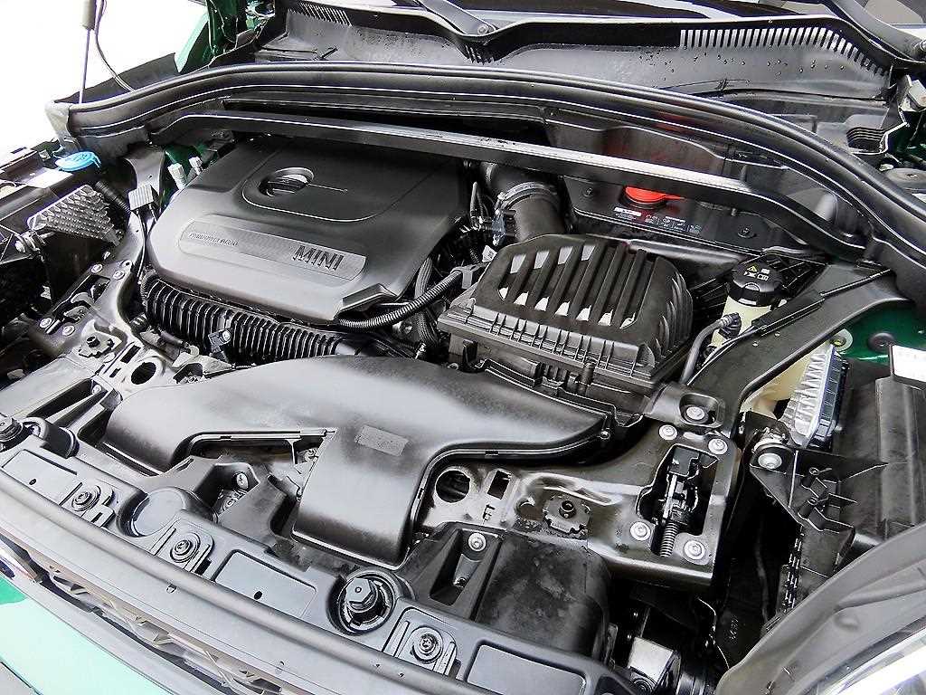 Mini Countryman 2023 Verde - Importación desde Corea - HF Imports Iquique - Foto 19