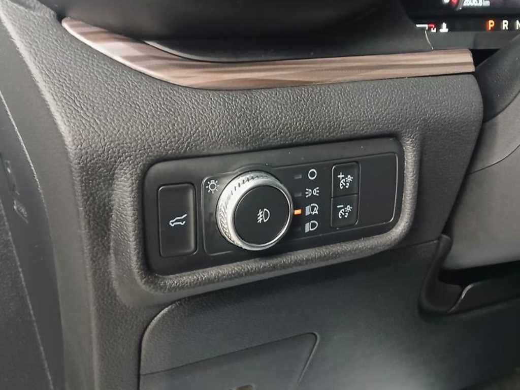 Ford Explorer - Vista 10