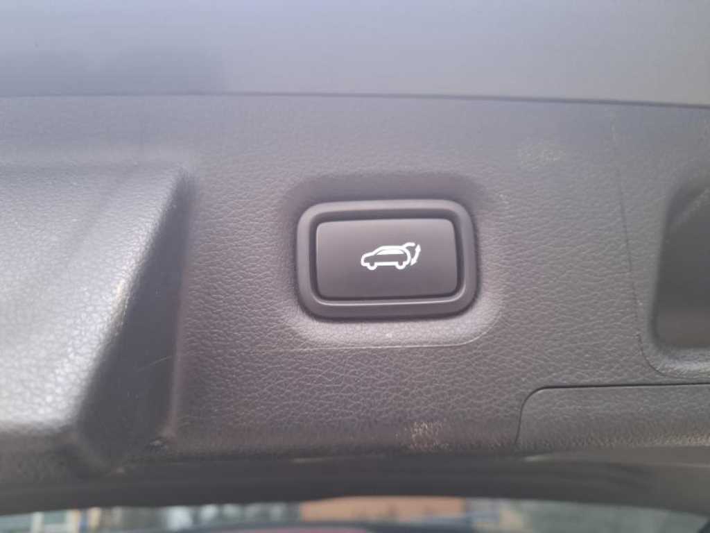 HYUNDAI Santa Fe - Vista 5