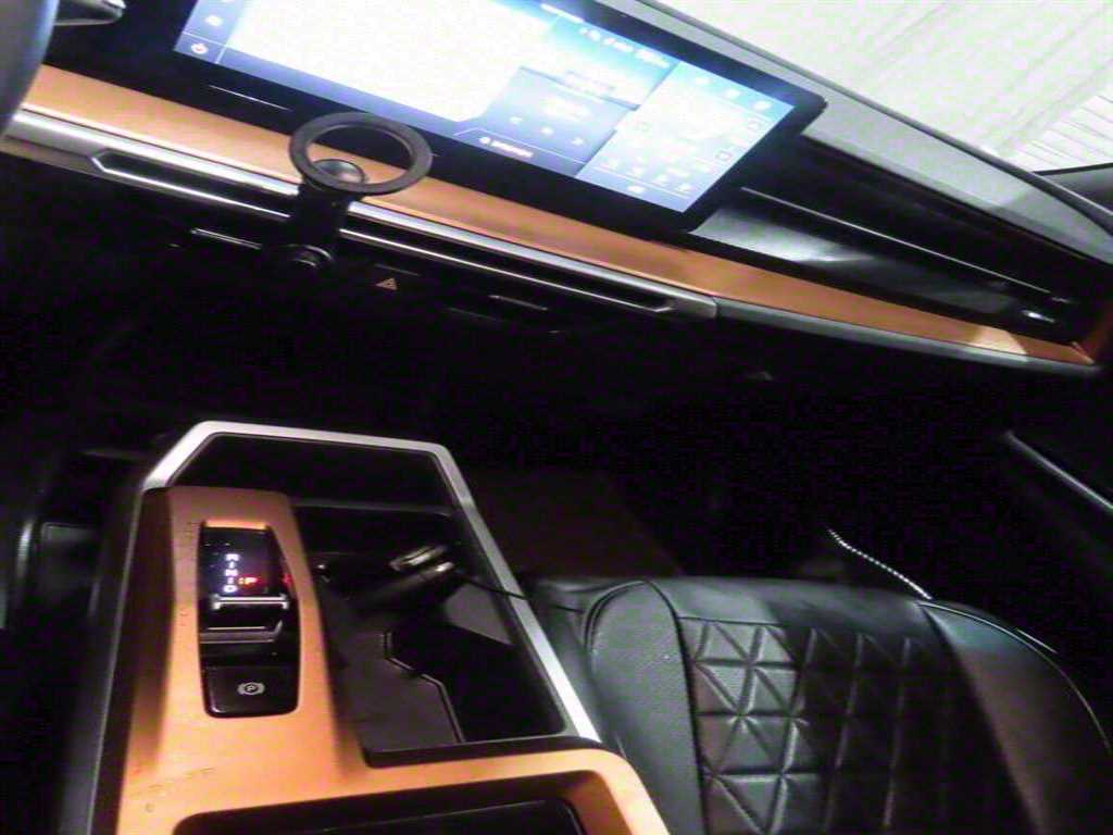 Ssangyong Torres 2024 Blanco - Importación desde Corea - HF Imports Iquique - Foto 17