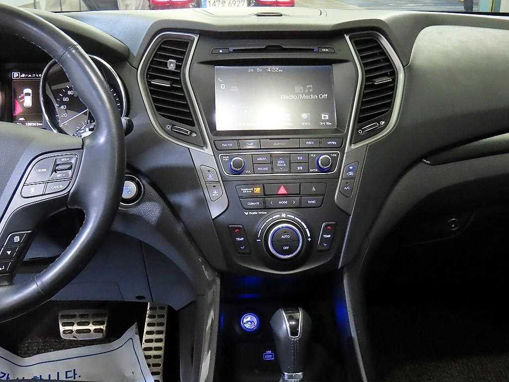 HYUNDAI Santa Fe - Vista 11