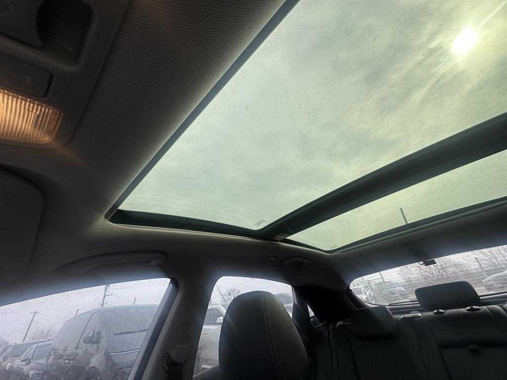 HYUNDAI i30 2014 Blanco - Importación desde Corea - HF Imports Iquique - Foto 13