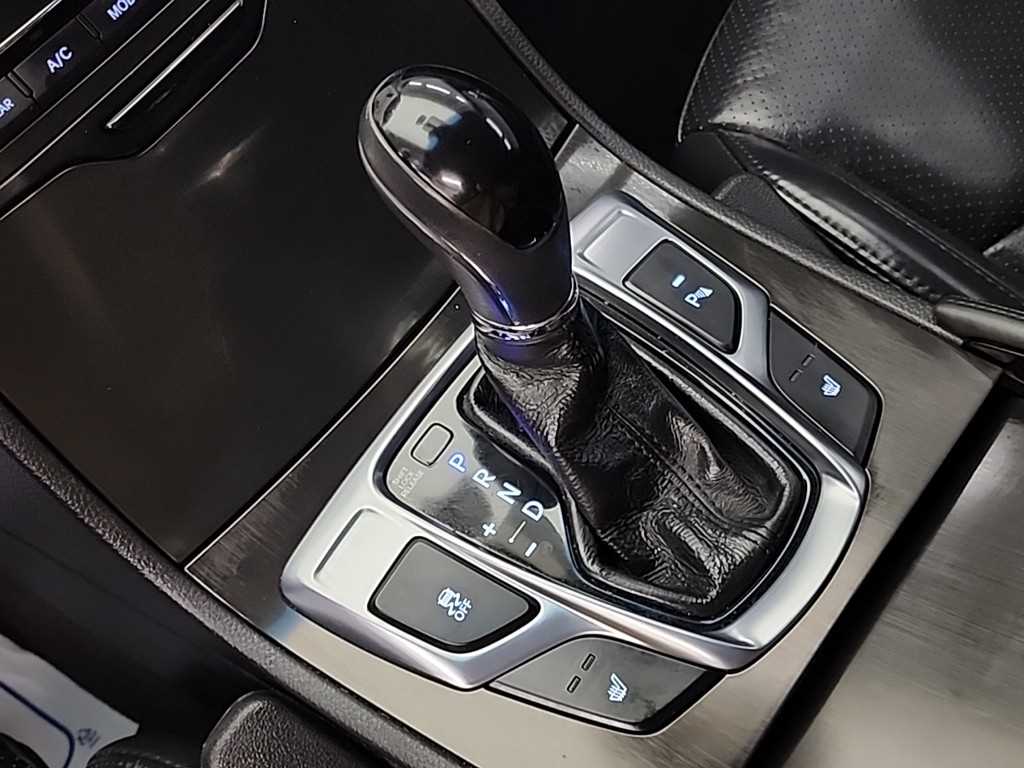 HYUNDAI Grandeur - Vista 8