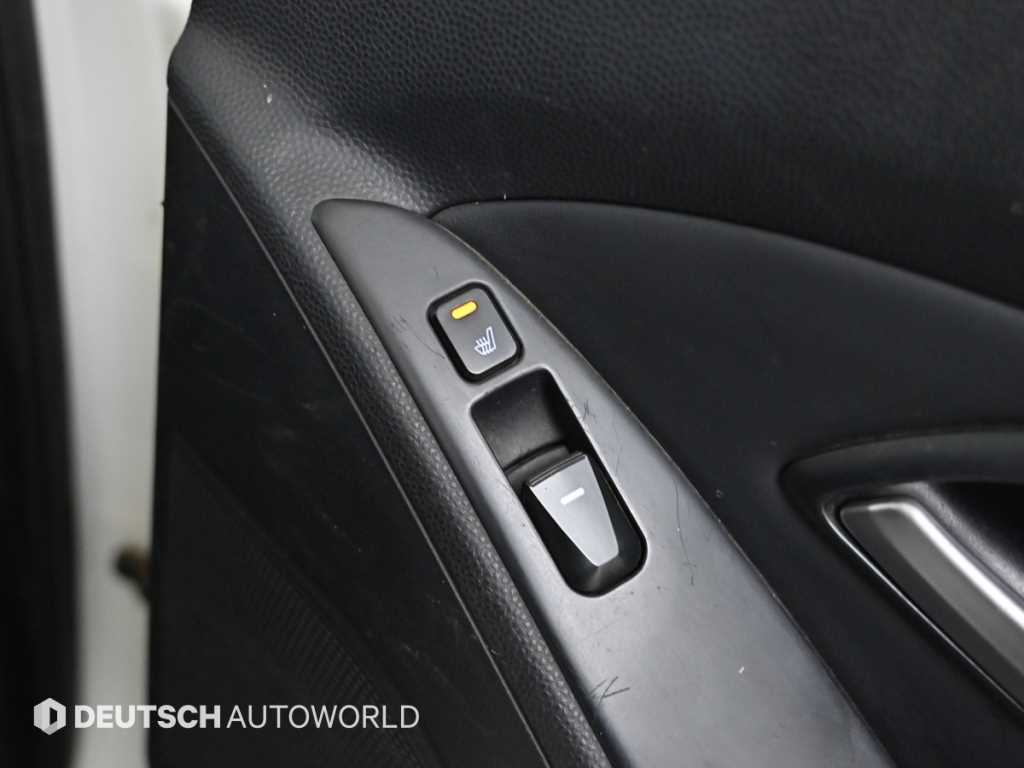 HYUNDAI Tucson 2010 Blanco - Importación desde Corea - HF Imports Iquique - Foto 16