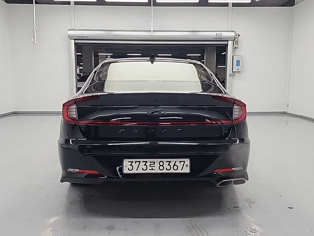 HYUNDAI Sonata - Vista 4