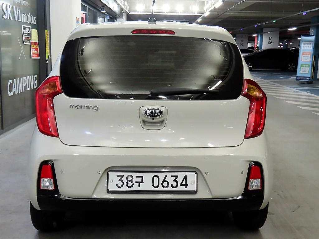 KIA Morning - Vista 5