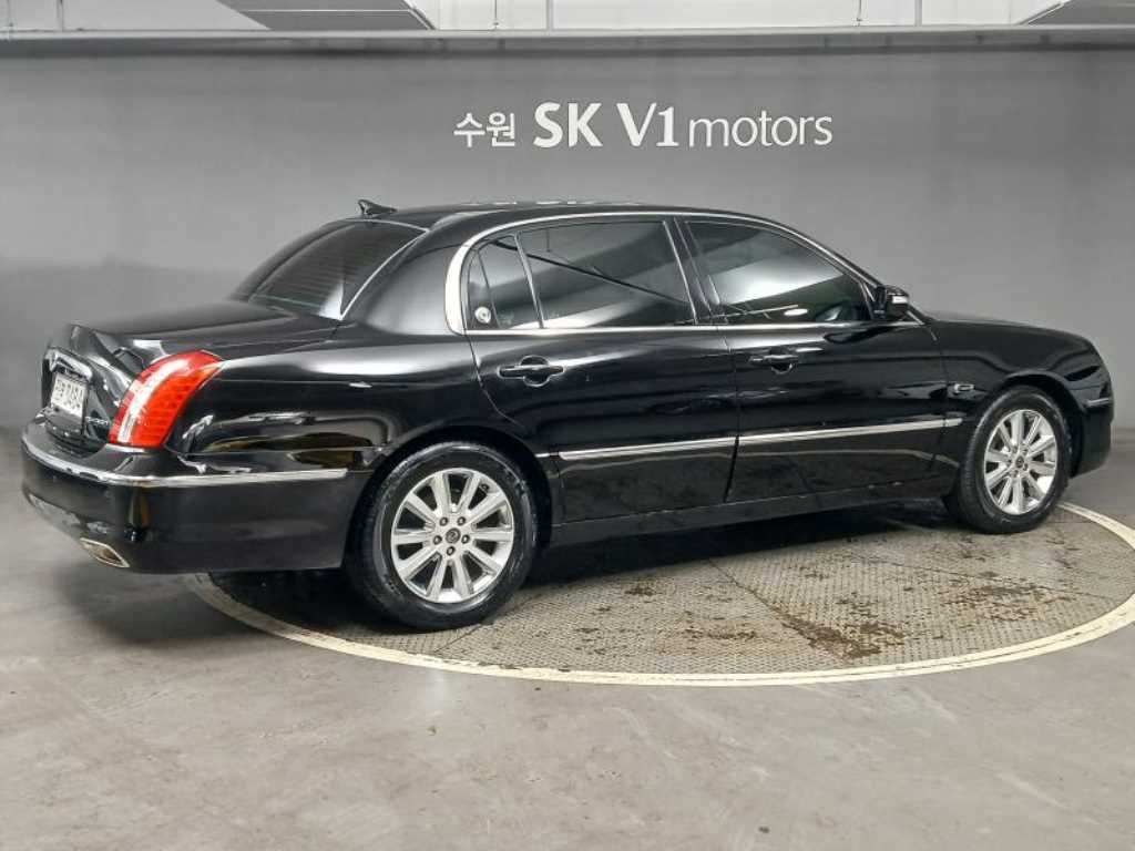 KIA Opirus - Vista 3