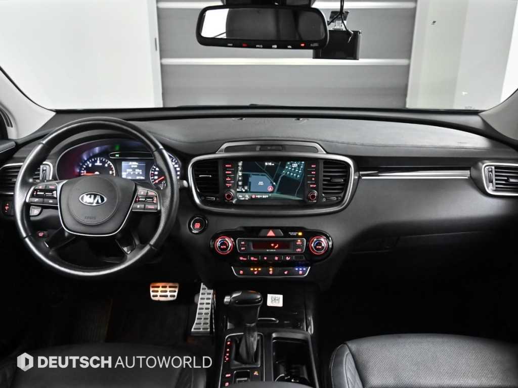 KIA Sorento - Vista 7