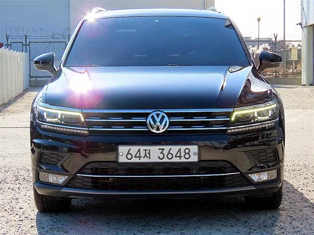 Volkswagen Tiguan 2018 Negro - Importación desde Corea - HF Imports Iquique - Foto 1