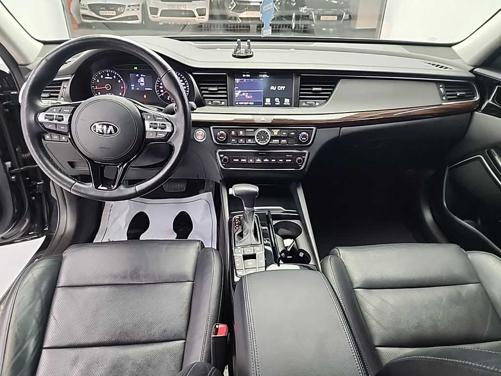 KIA K7 - Vista 7