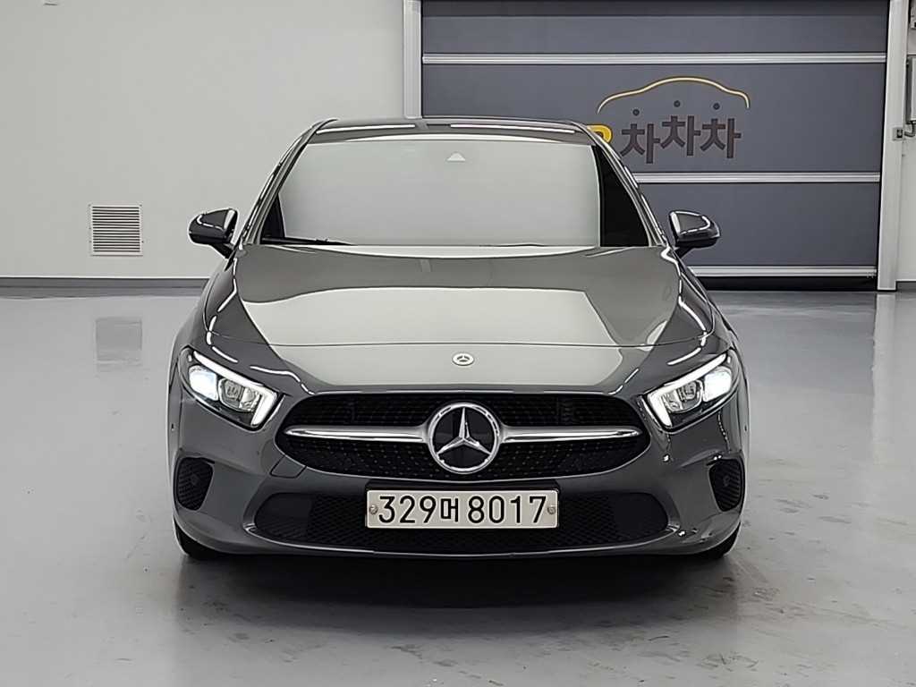 Mercedes Benz A Class - Vista 2