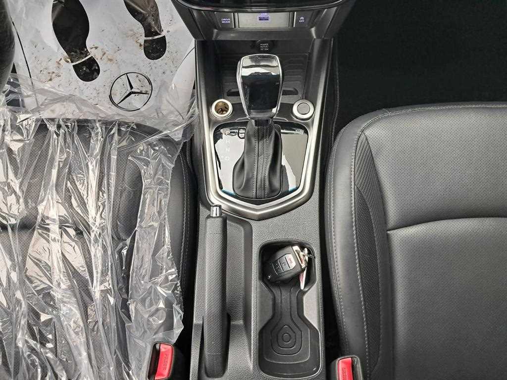 Ssangyong Tivoli 2022 Blanco - Importación desde Corea - HF Imports Iquique - Foto 14