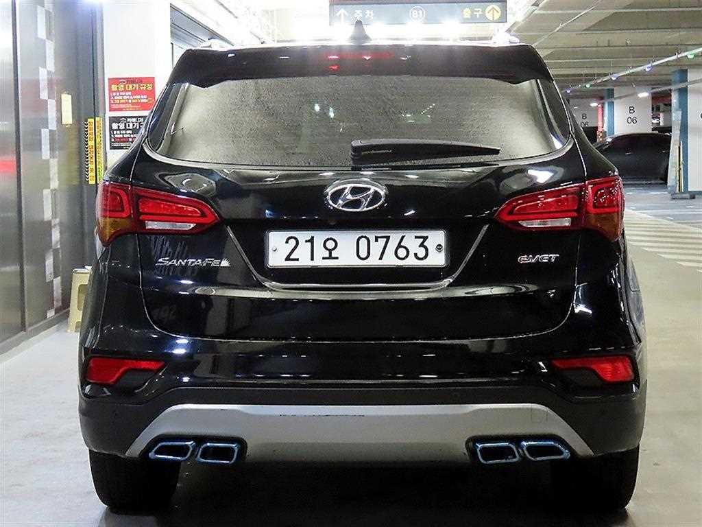 HYUNDAI Santa Fe - Vista 5