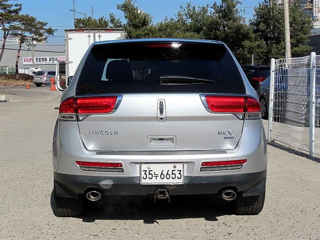 Lincoln MKX - Vista 4