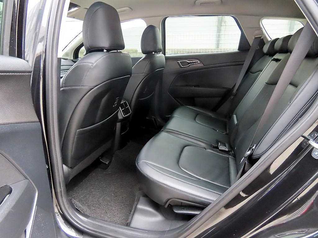 KIA Sportage - Vista 6