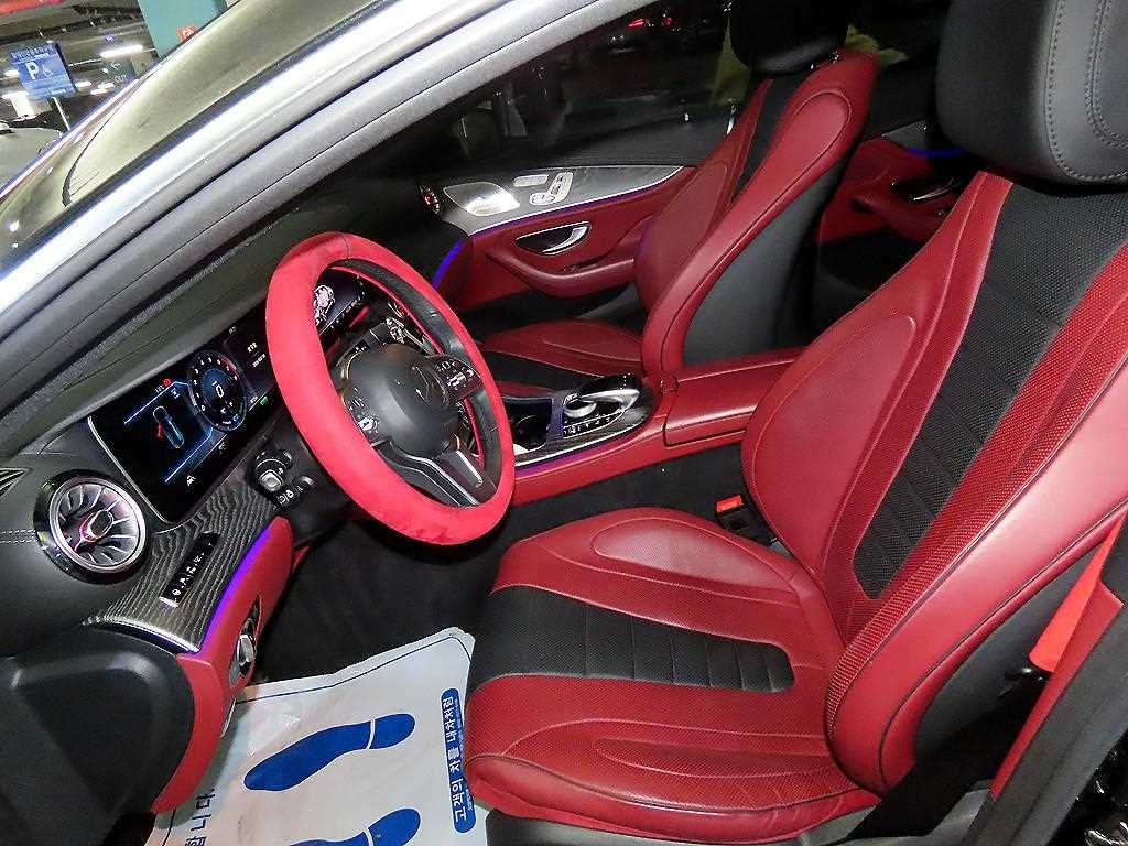 Mercedes Benz CLS Class - Vista 6