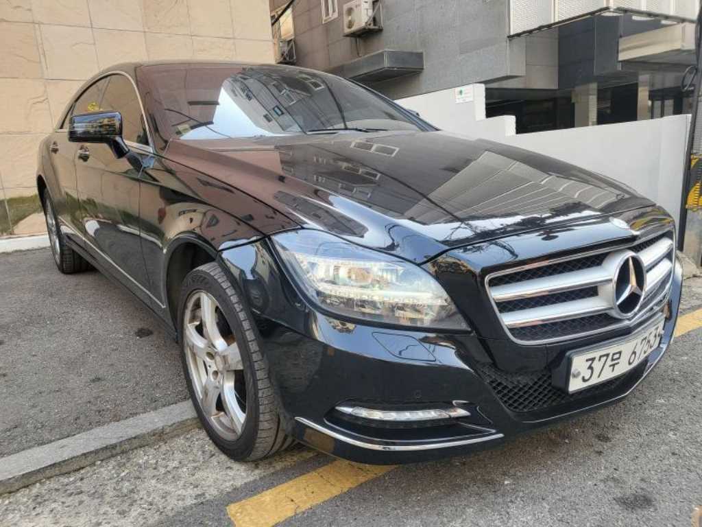Mercedes Benz CLS Class - Vista 2