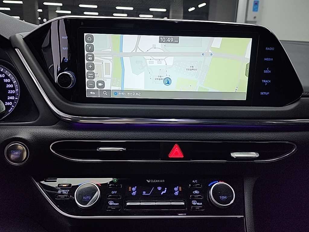 HYUNDAI Sonata - Vista 10