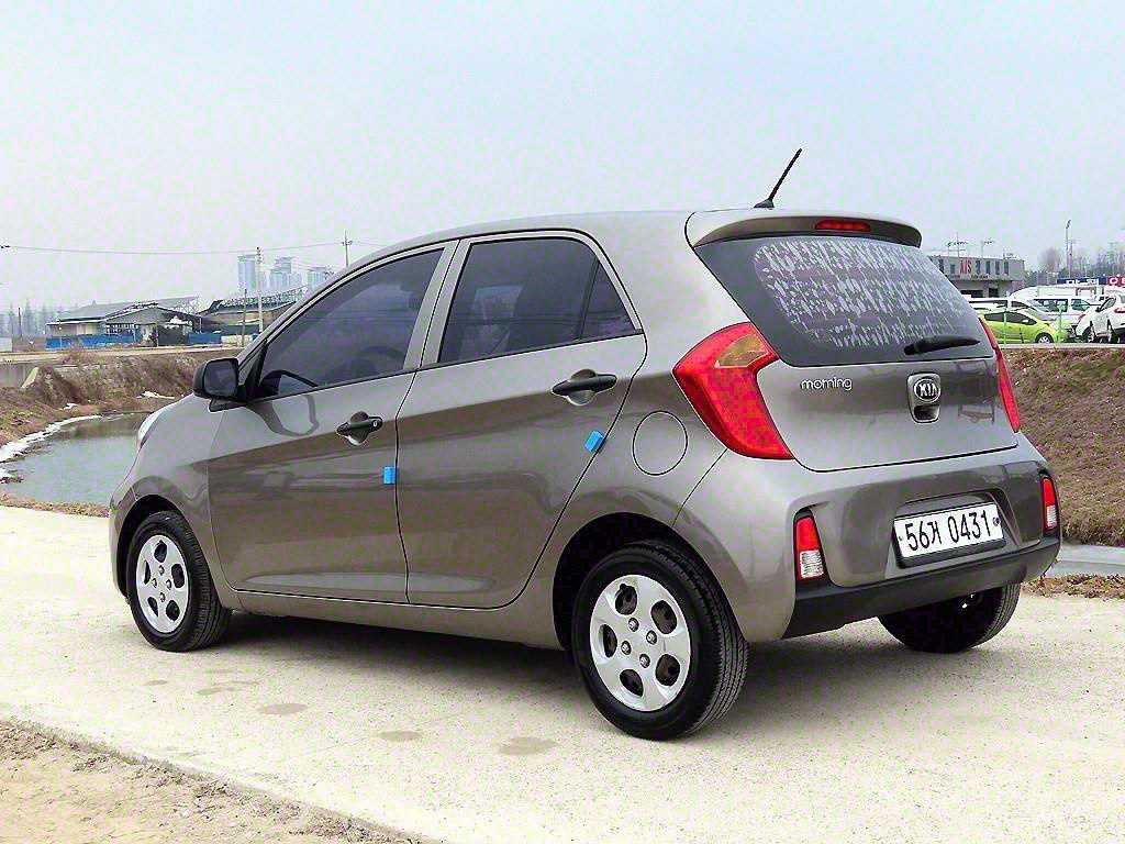 KIA Morning - Vista 3