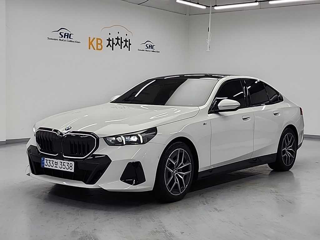 BMW 5 Series - Vista 2