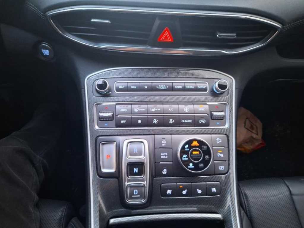 HYUNDAI Santa Fe 2023 Gris - Importación desde Corea - HF Imports Iquique - Foto 14