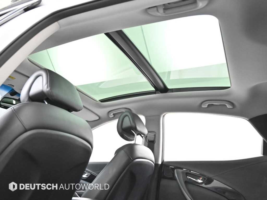 HYUNDAI Grandeur 2016 Blanco - Importación desde Corea - HF Imports Iquique - Foto 19