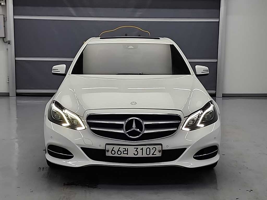Mercedes Benz E class - Vista 2
