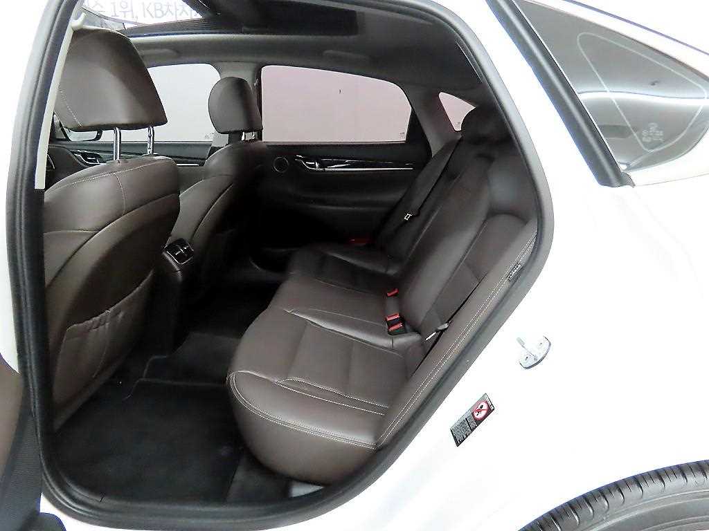 HYUNDAI Grandeur - Vista 6