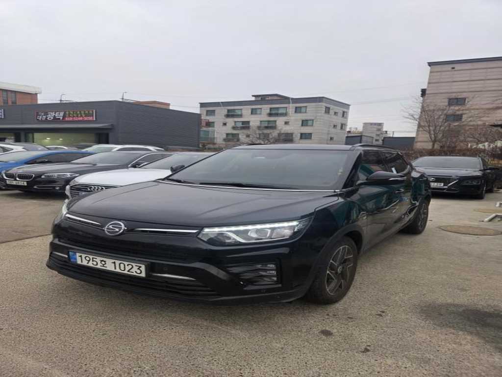 Ssangyong Tivoli - Vista 2