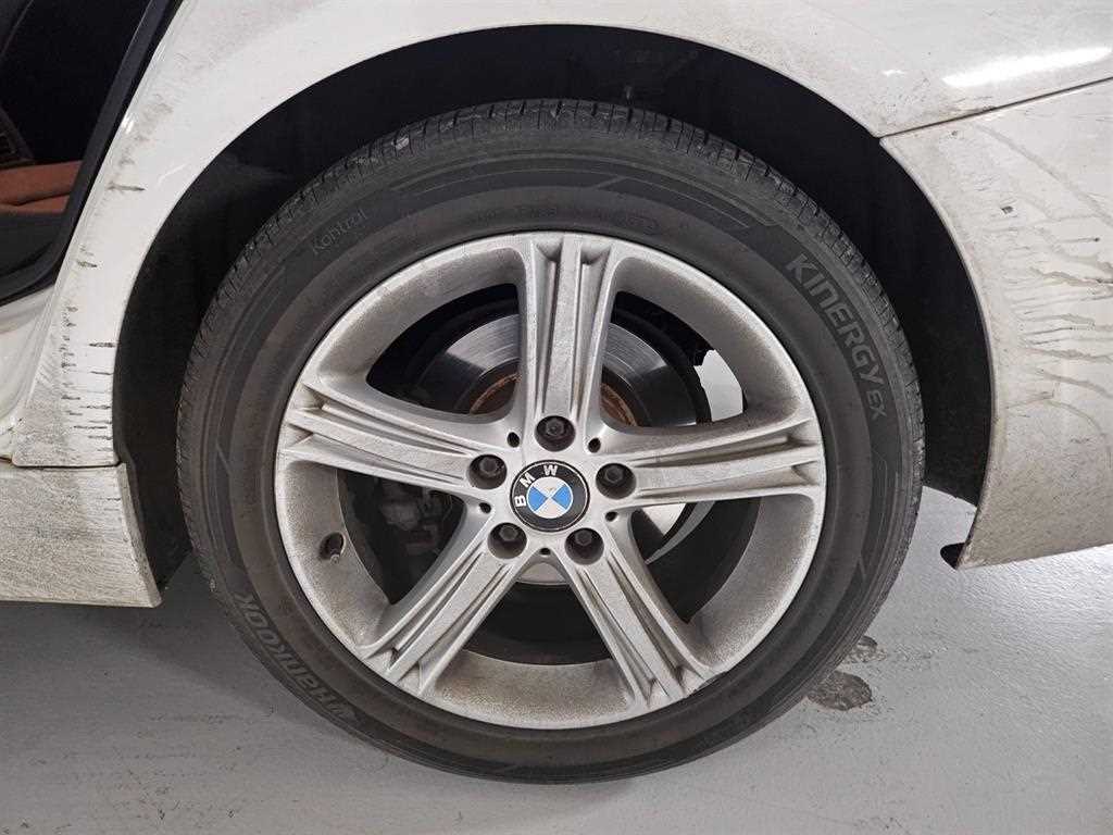 BMW 3 series - Vista 12