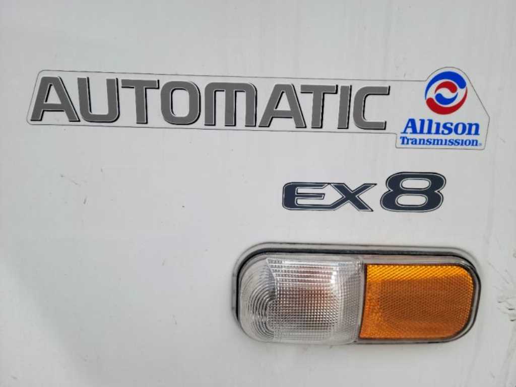 medium and large cargo truck - Vista 6