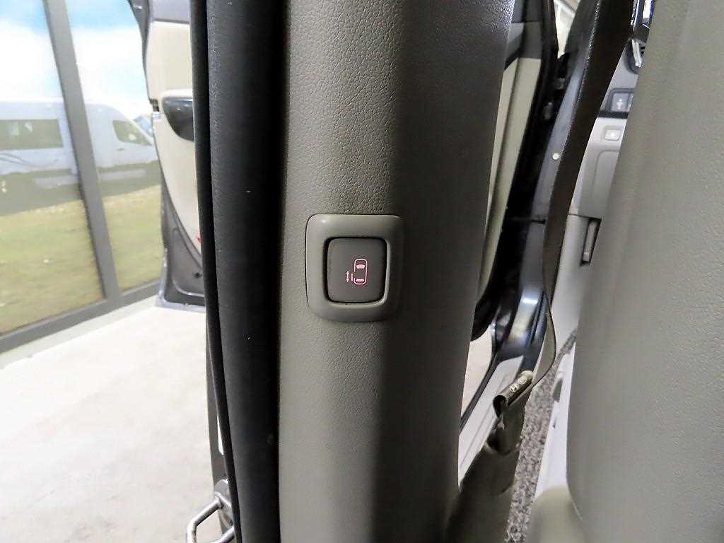 KIA Carnival 2018 - Importación desde Corea - HF Imports Iquique - Foto 17