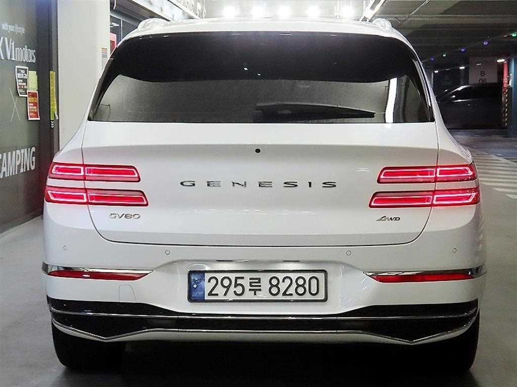 Genesis GV80 - Vista 5