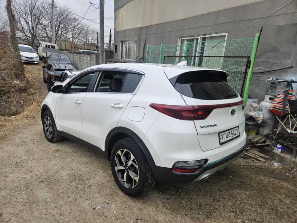 KIA Sportage - Vista 4