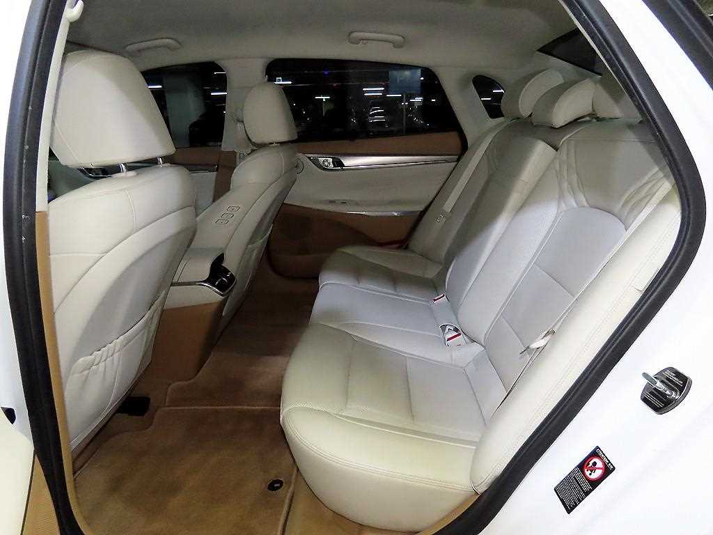 HYUNDAI Grandeur - Vista 7