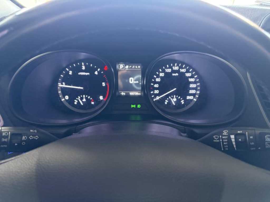 HYUNDAI Santa Fe - Vista 12